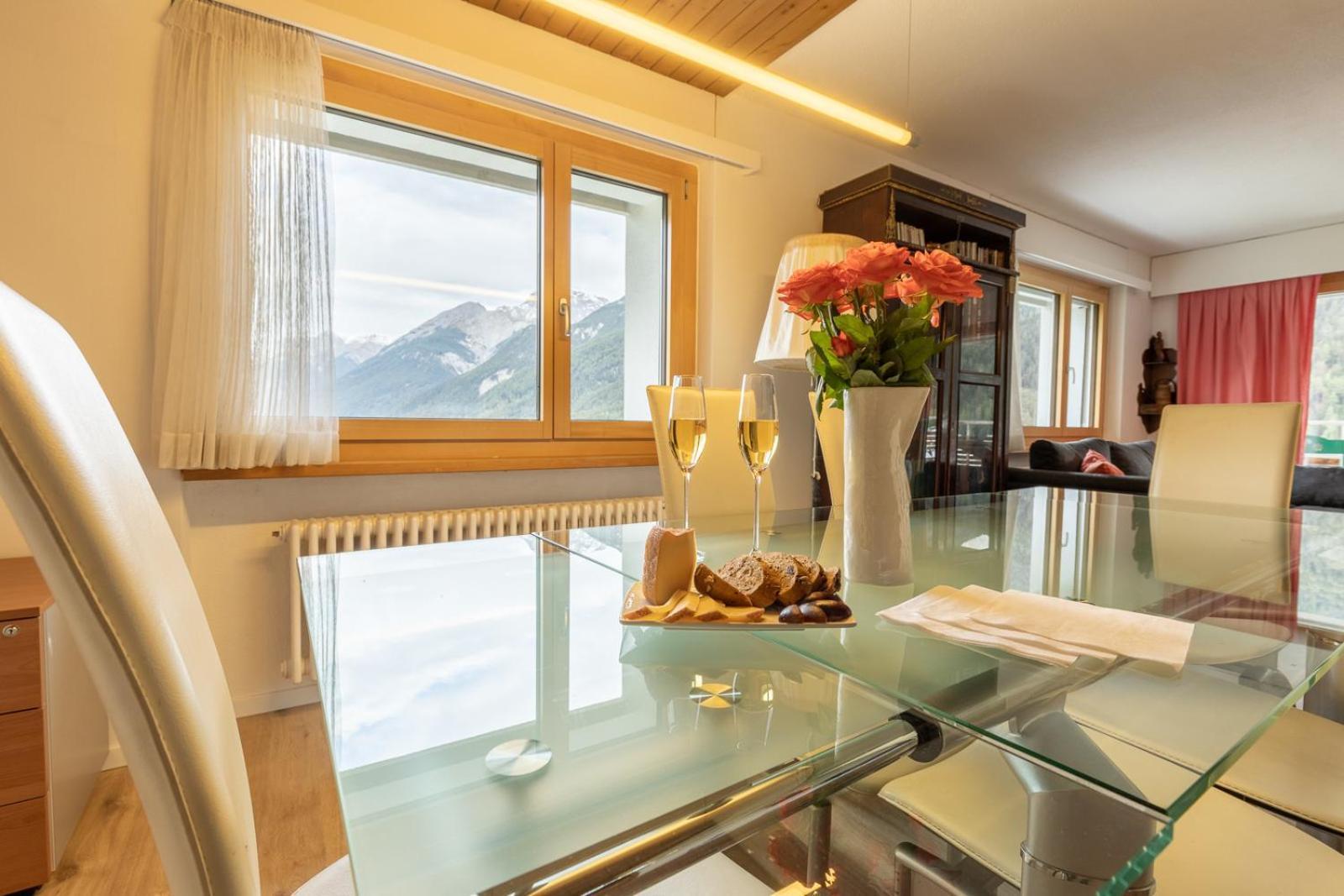 Chasa Vista Lischana Scuol Extérieur photo